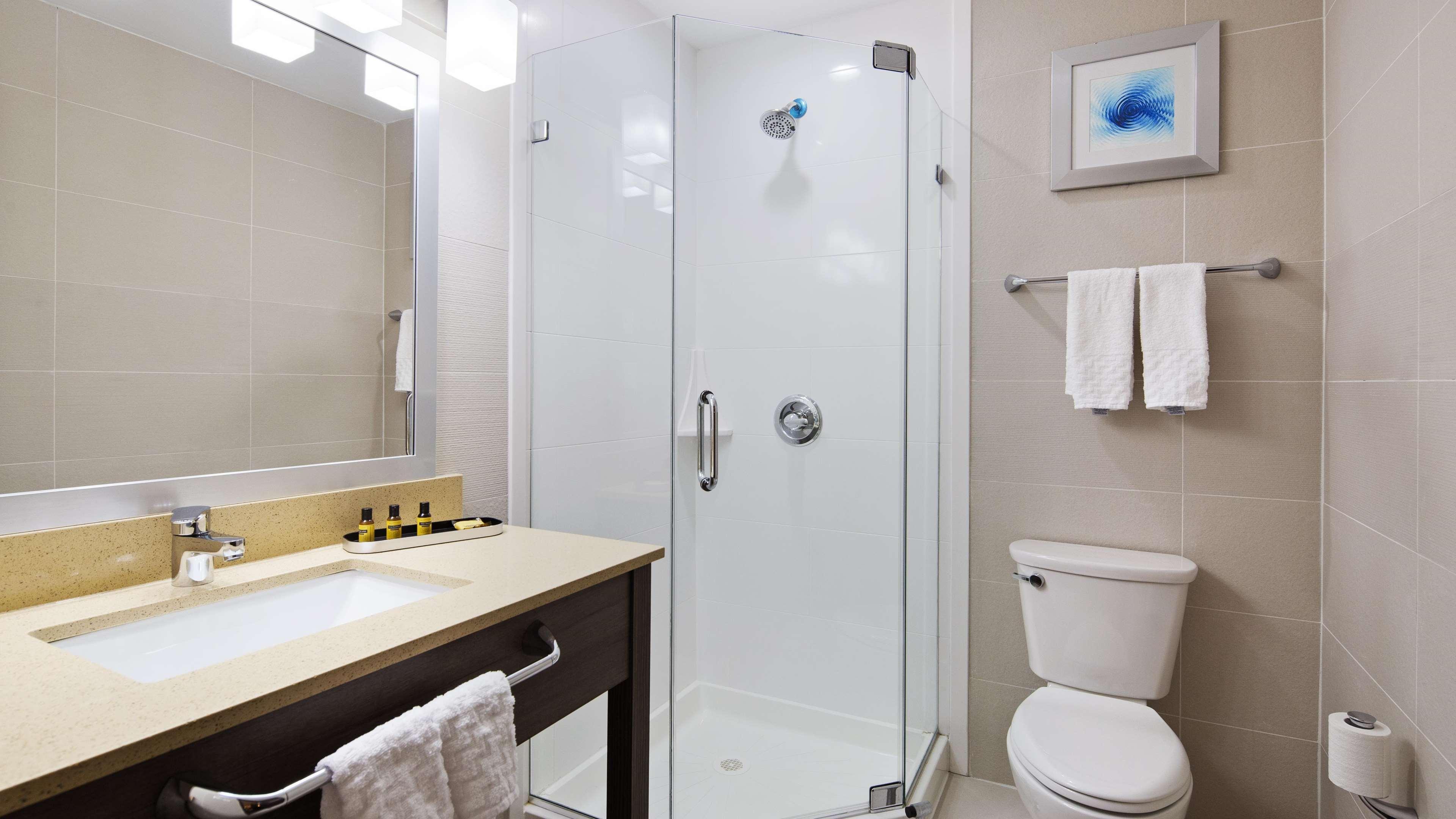 Best Western Plus Stadium Inn New York Eksteriør billede